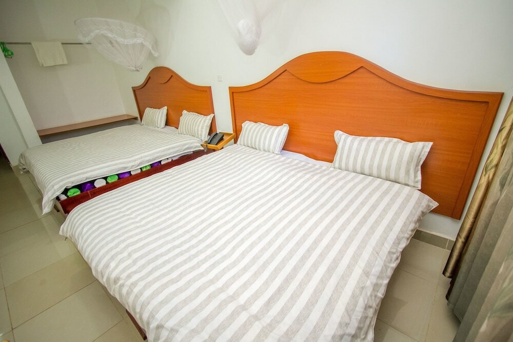 Фото Отель Zebra