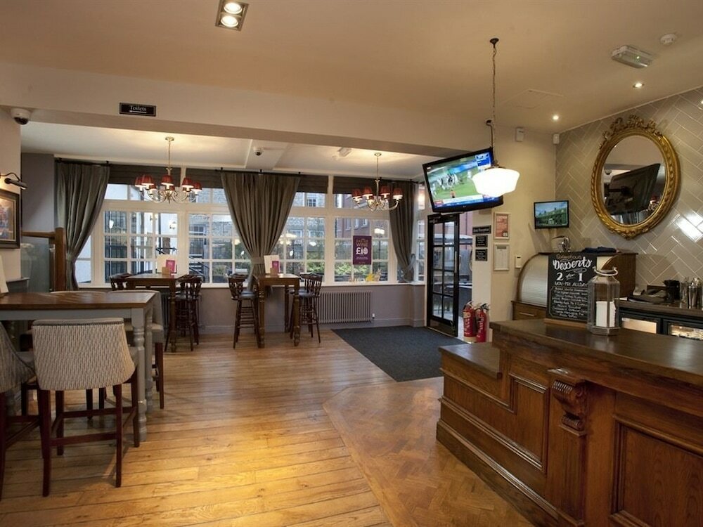 Фото The Goddard Arms