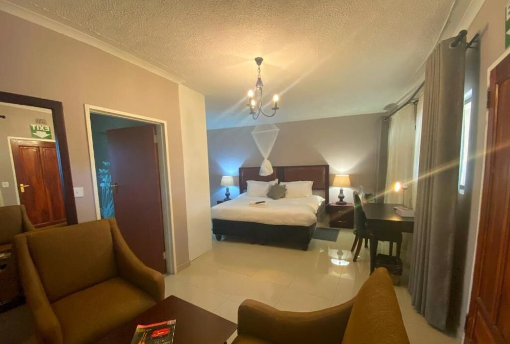 Фото Riverstone Guest Lodge