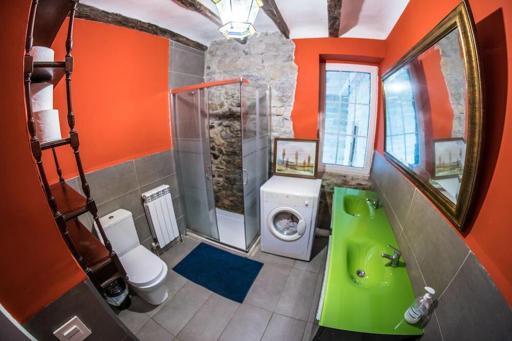 Фото San Sebastian Surf Camp - Hostel