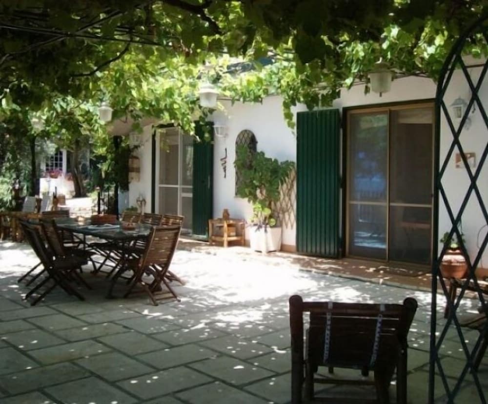 Фото La Maison Galu