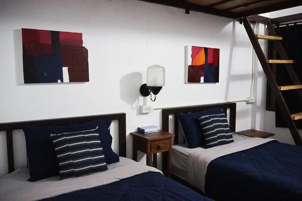 Фото Nanan House Hostel