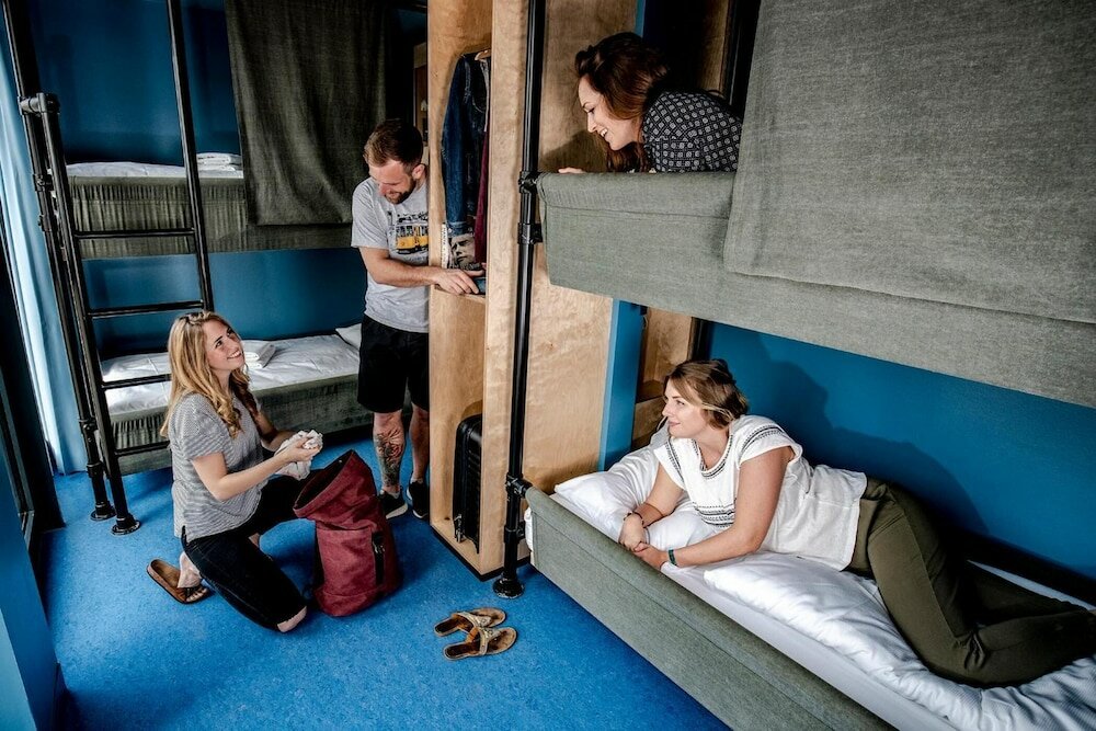 Фото Dock Inn Hostel Warnemünde