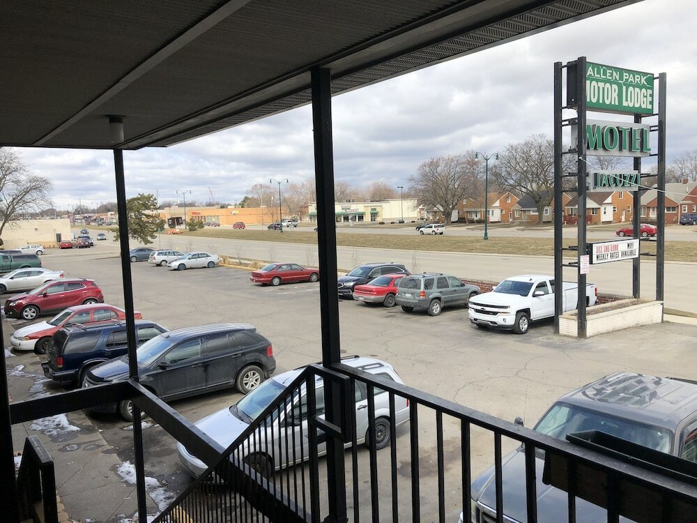 Фото Allen Park Motor Lodge
