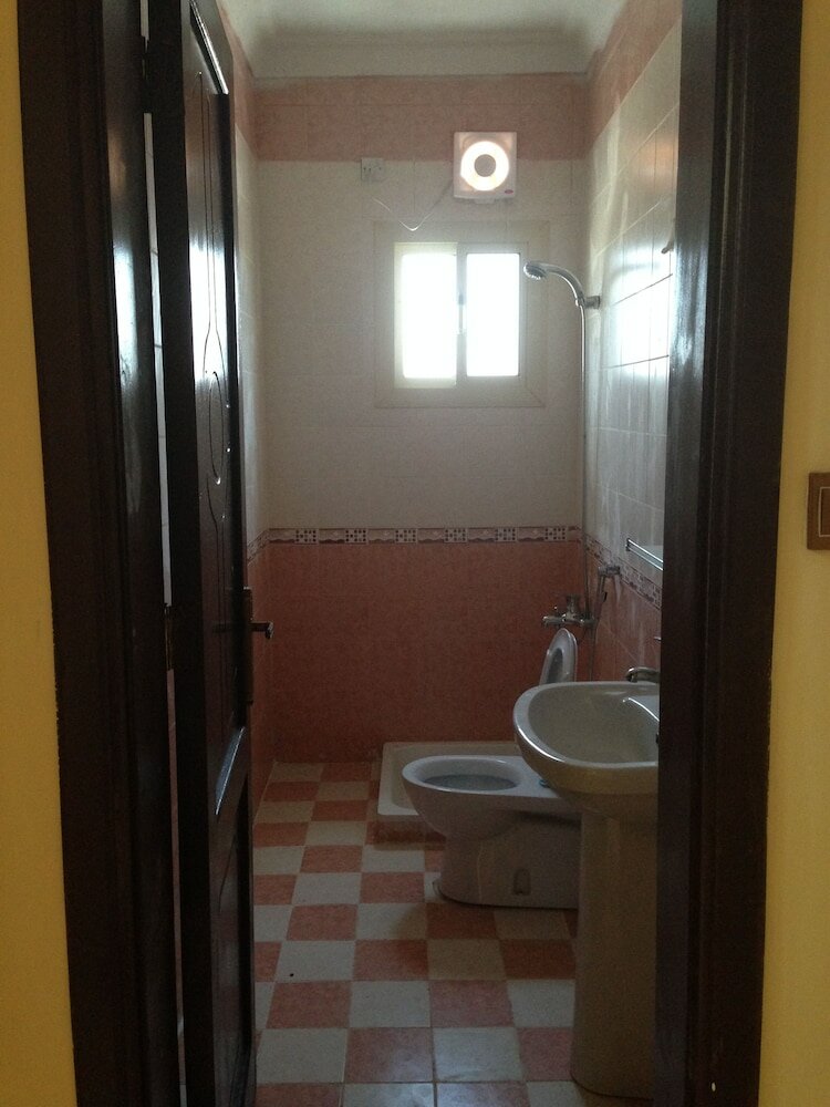 Фото Al Eairy Furnished Apartments Tabuk 5