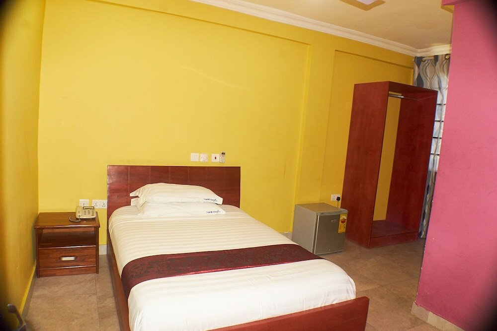 Фото Triple Hill Hotel