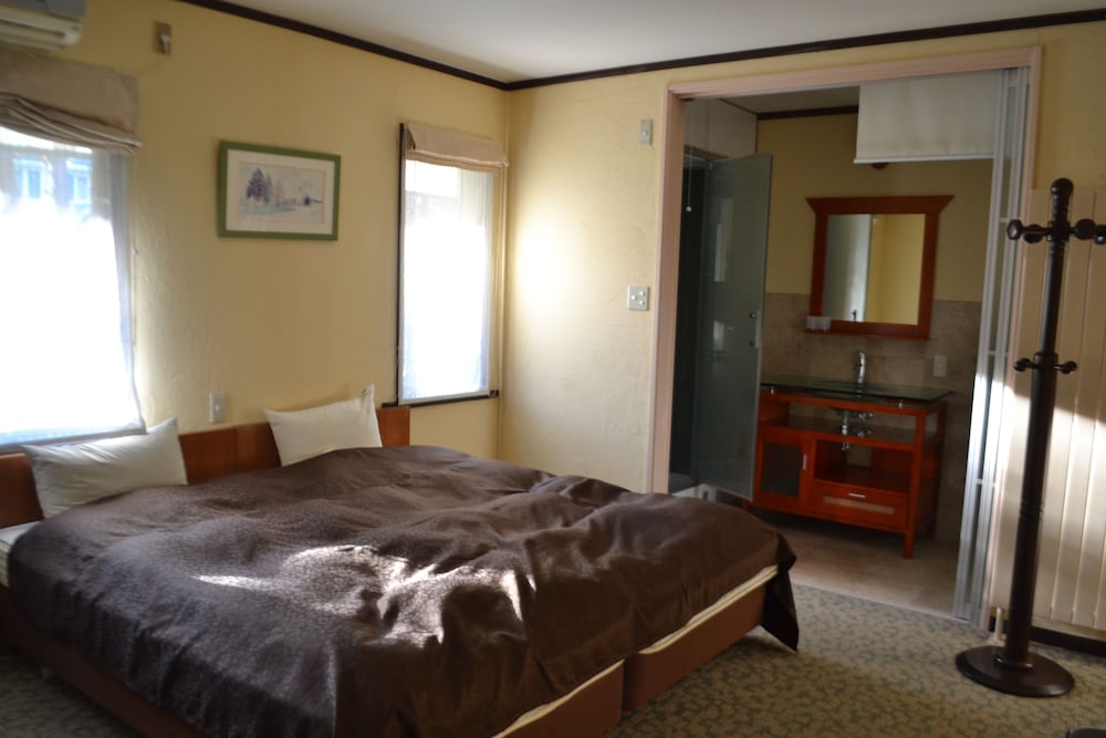 Фото Deep & Steep Lodge Hakuba