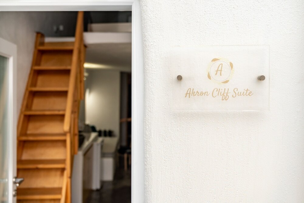 Фото Akron Cliff Suite