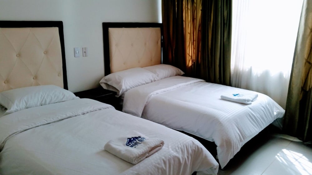 Фото Hotel Mont Bleu