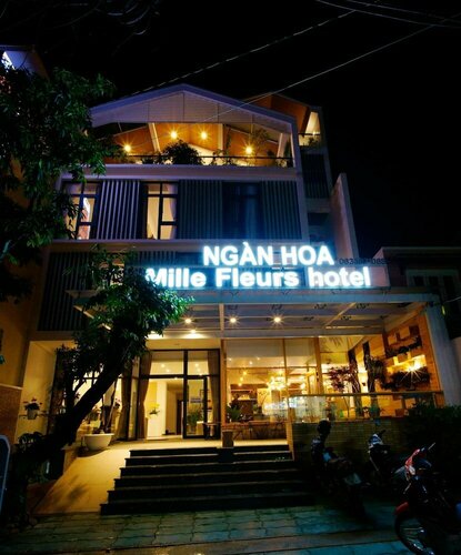 Гостиница Mille Fleurs Hotel в Далате