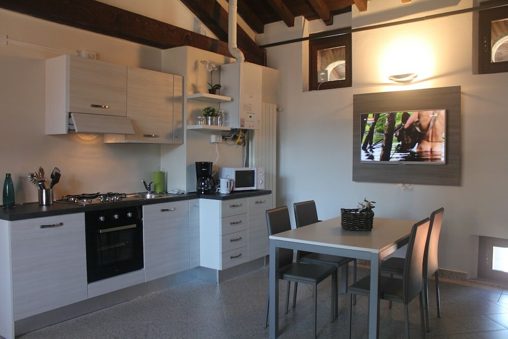 Фото L'Antica Corte Lazzago