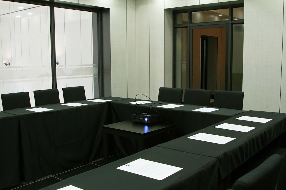 Фото Khuvsgul Lake Hotel