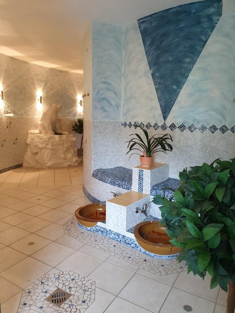 Фото Wellness Resort Romantika