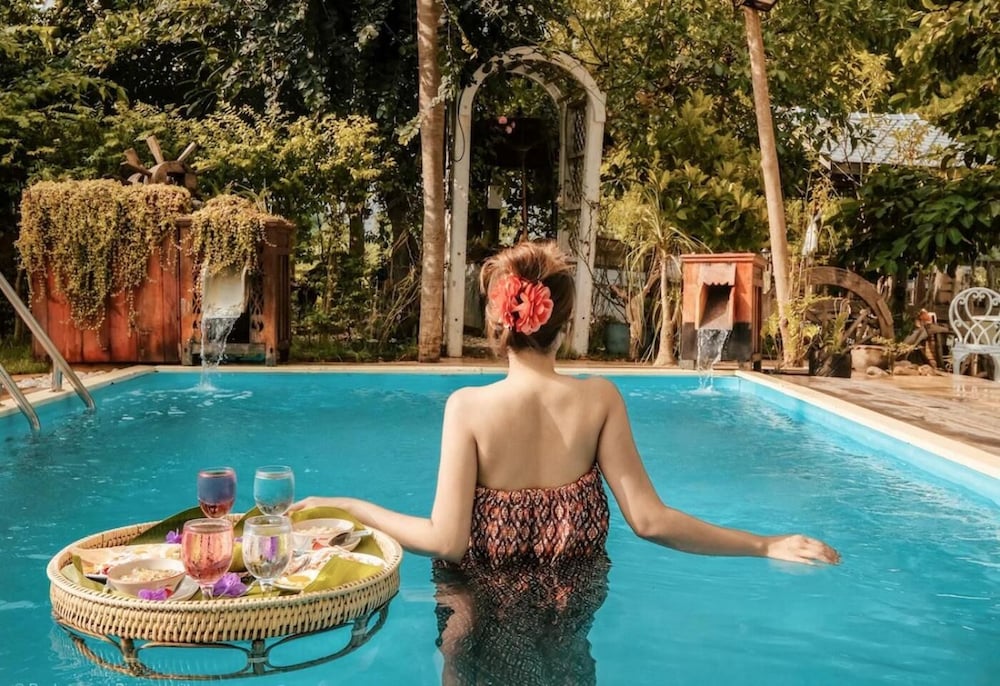 Фото The Antique Riverside