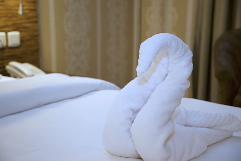 Фото Crown Town Hotel