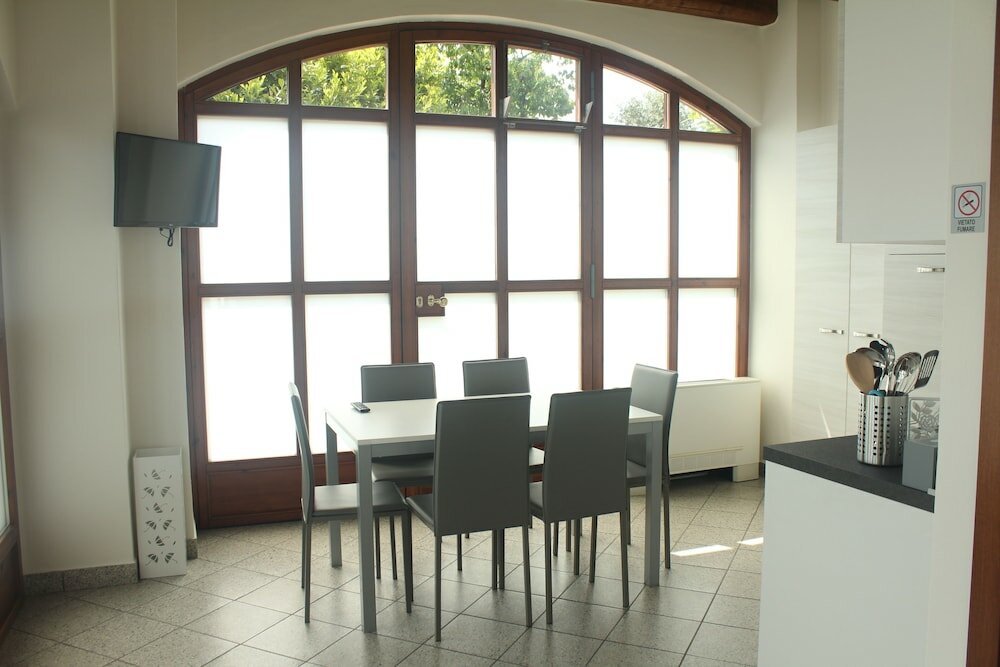 Фото L'Antica Corte Lazzago