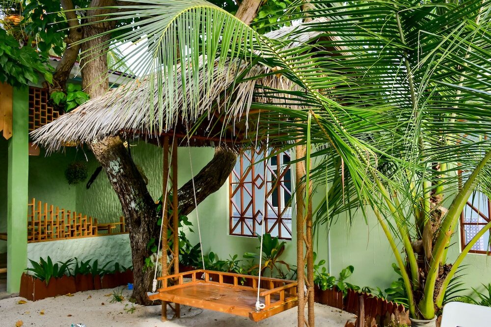 Фото Medhufaru Inn