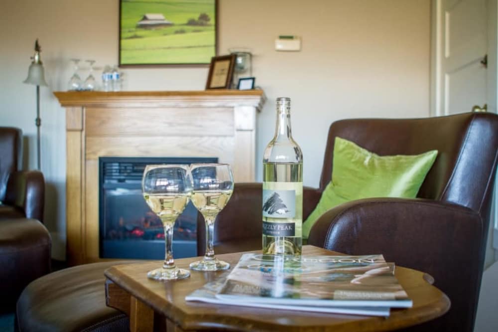 Фото Oak Hill Bed & Breakfast