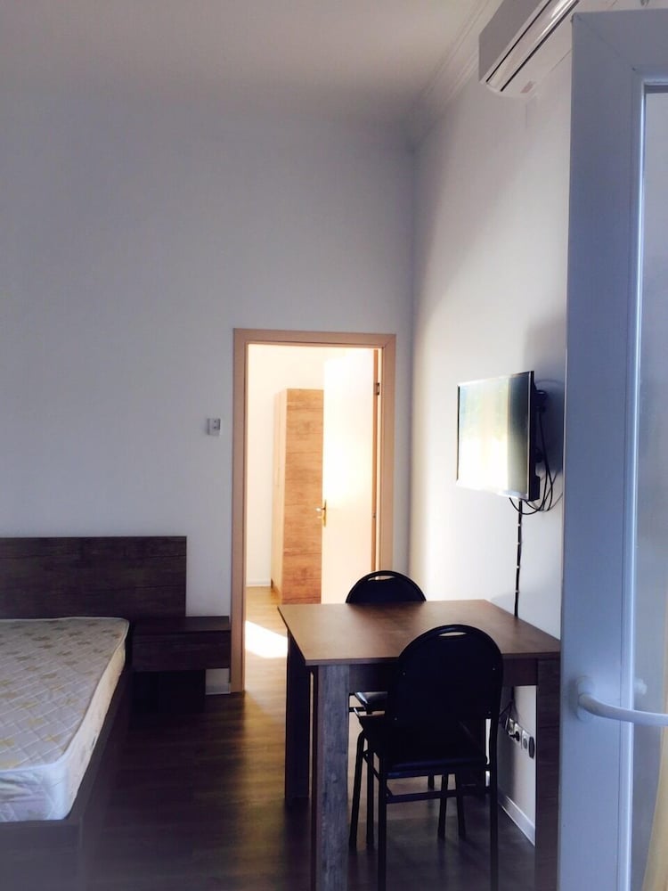 Фото Bsg Rustaveli 184