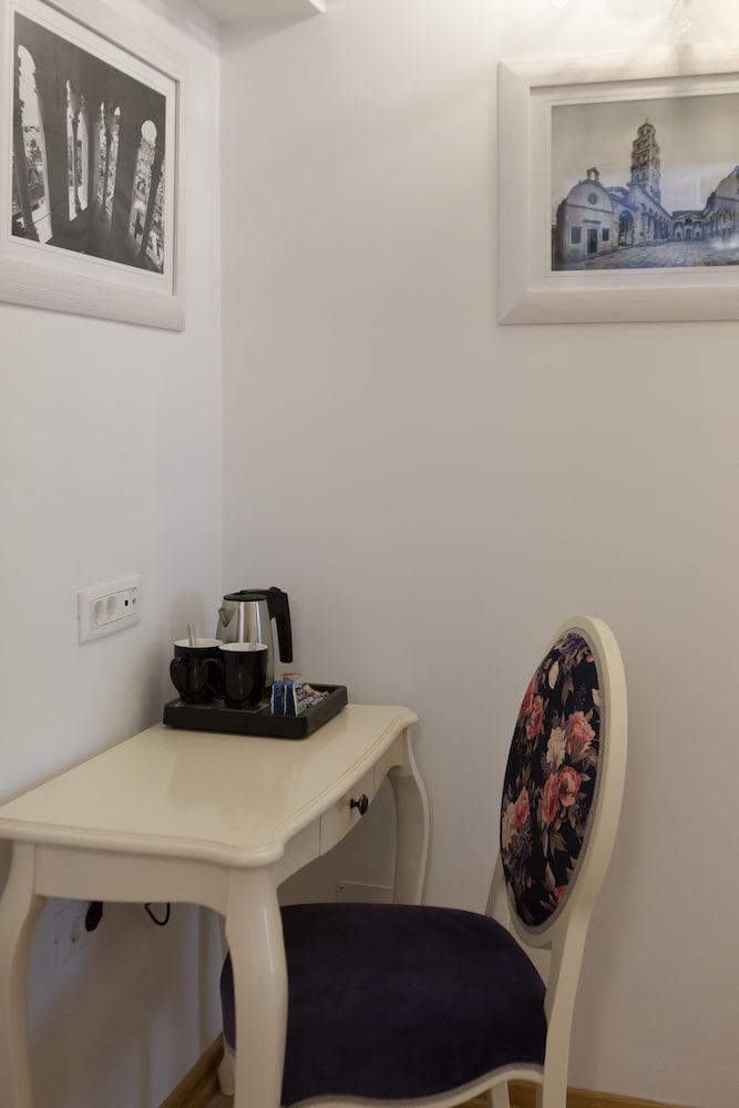 Фото Priska Heritage Rooms