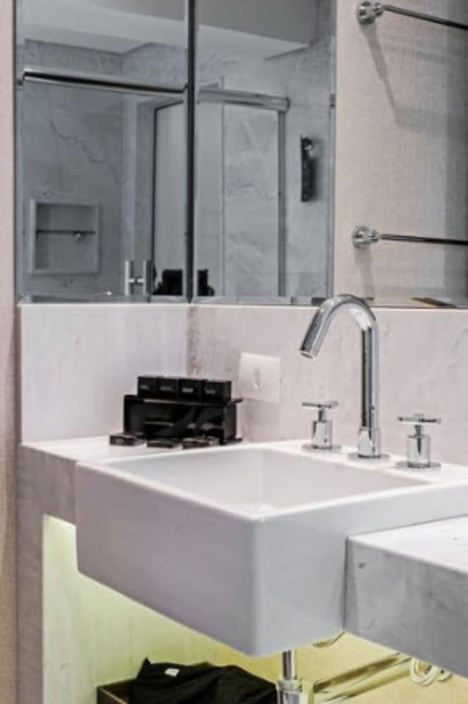 Фото Slaviero Hotel Curitiba Centro