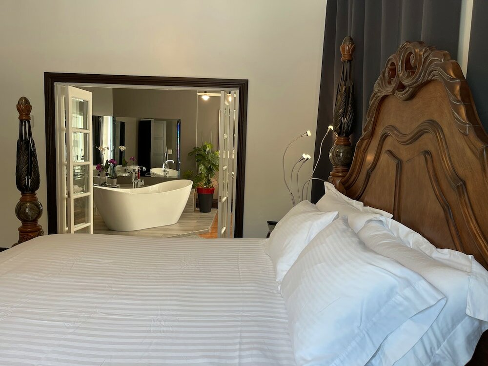 Фото Swiss Hotel