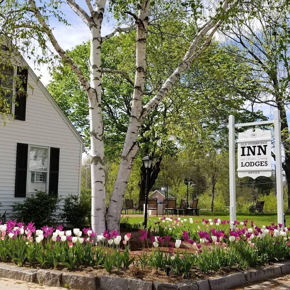Фото Old Sturbridge Inn and Reeder Family Lodges