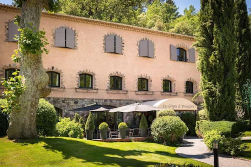 Гостиница Hostellerie Les Gorges de Pennafort
