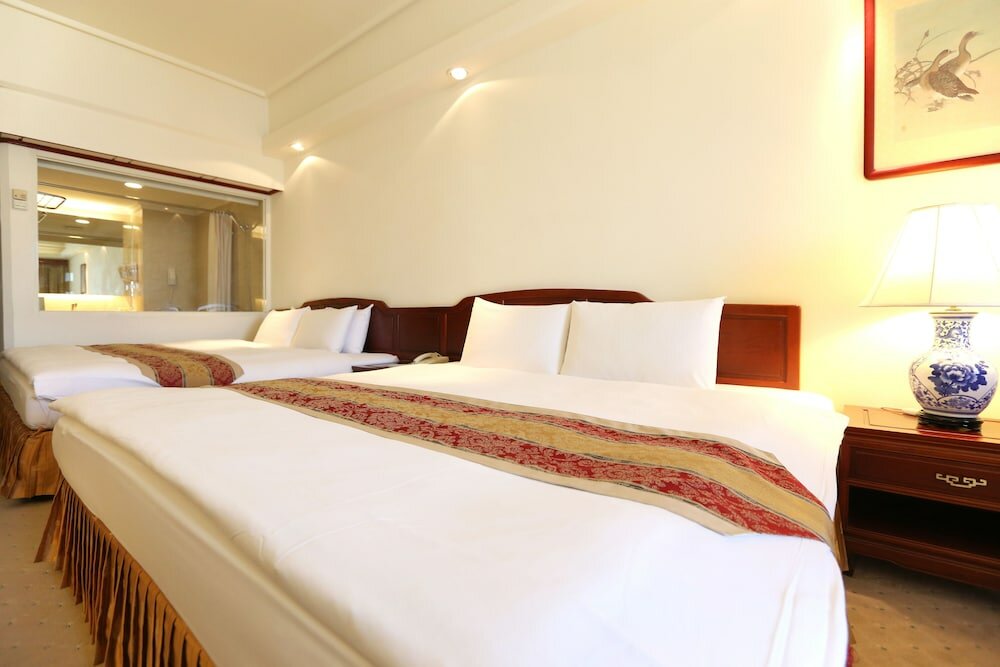 Фото HiONE Gallery Hotel Taichung