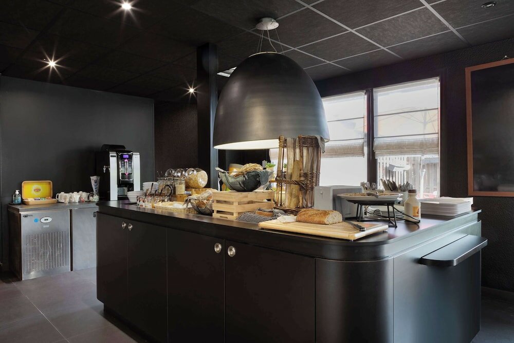 Фото Campanile Morangis Orly