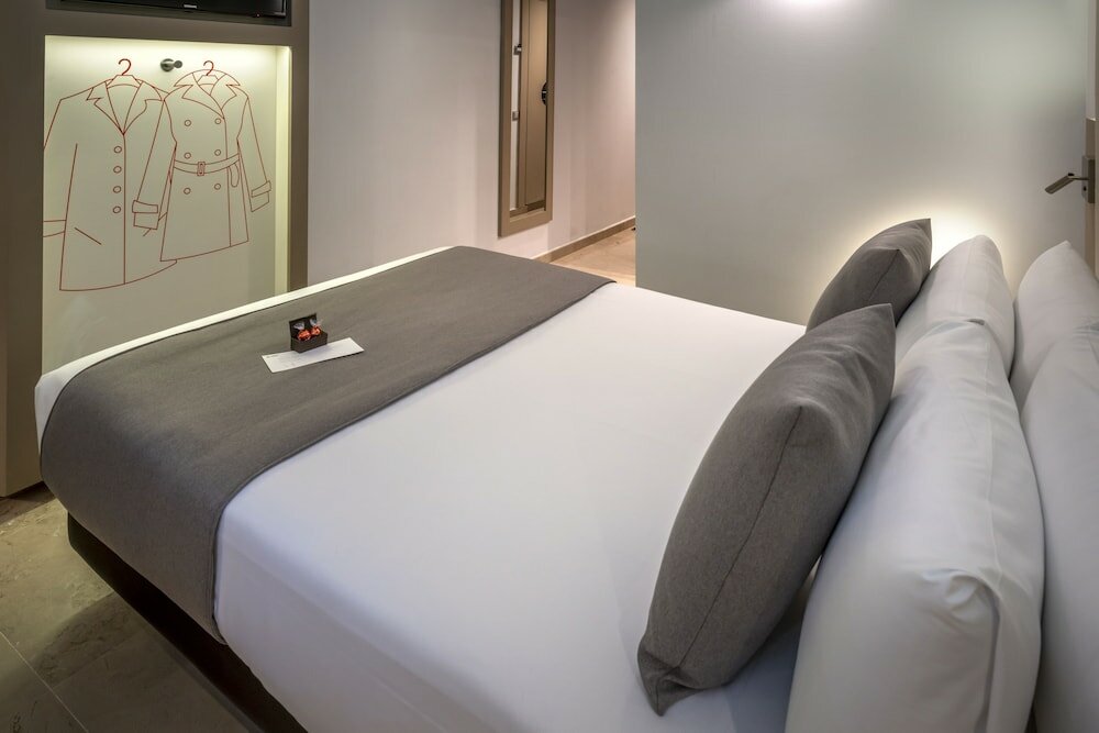 Фото Hotel SERHS Del Port