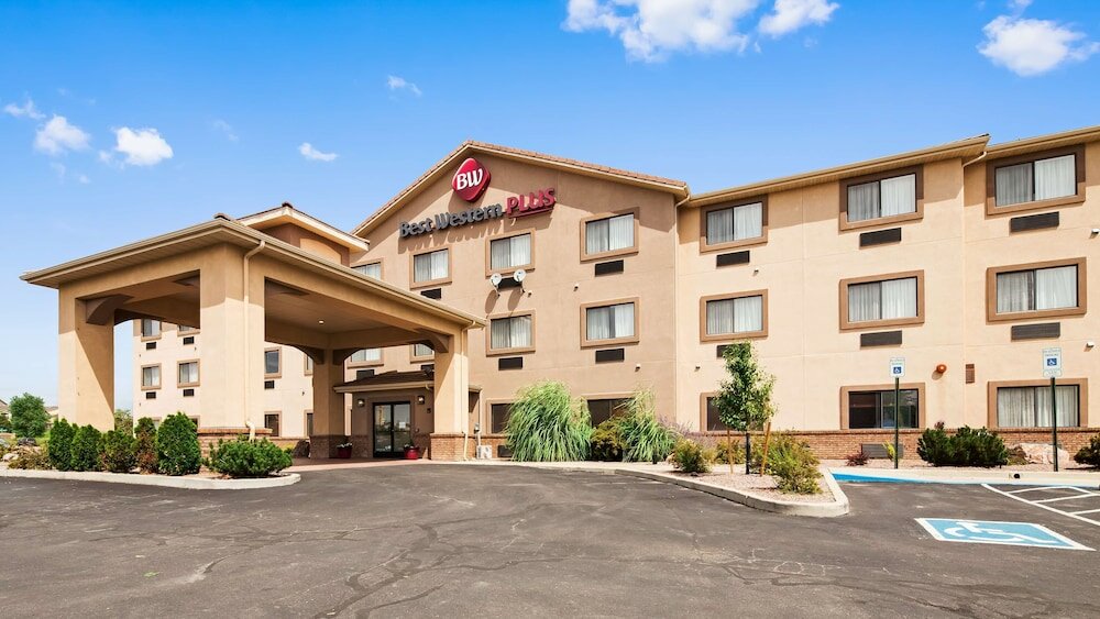 Фото Best Western Plus Eagleridge Inn & Suites