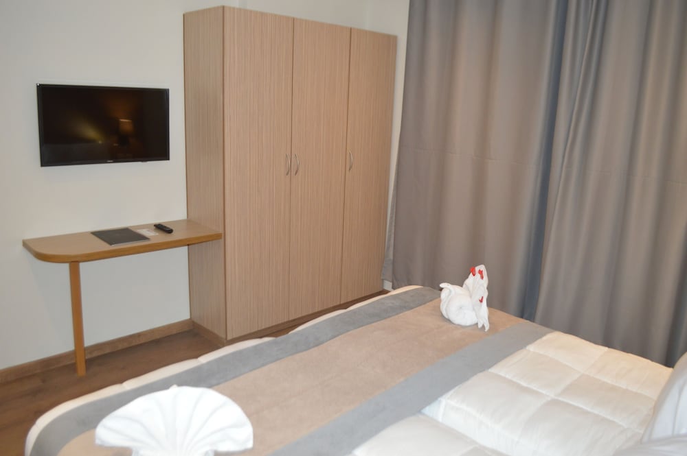 Фото Anezi Tower Hotel