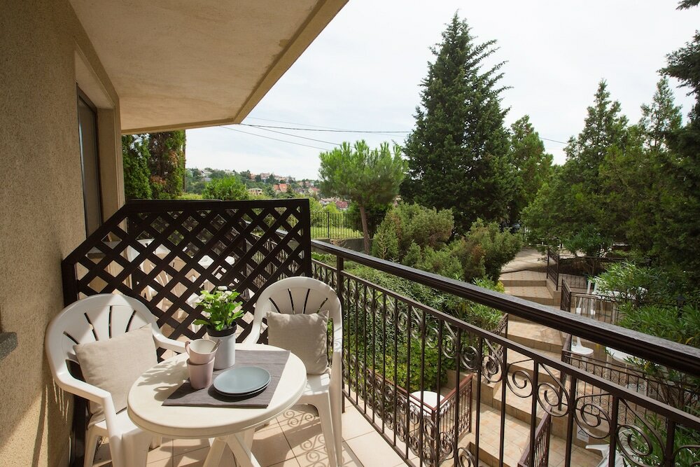 Фото Helios Apartman Hotel