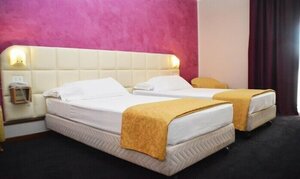 Hotel Delta Florence (Calenzano, Via Vittorio Emanuele, 3), hotel