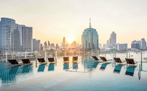 Гостиница Millennium Hilton Bangkok в Бангкоке