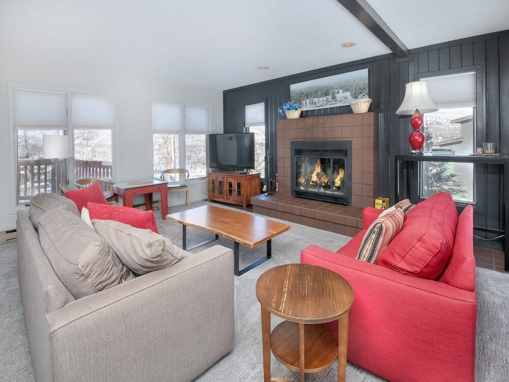 Фото 2338 Tahoe Drive