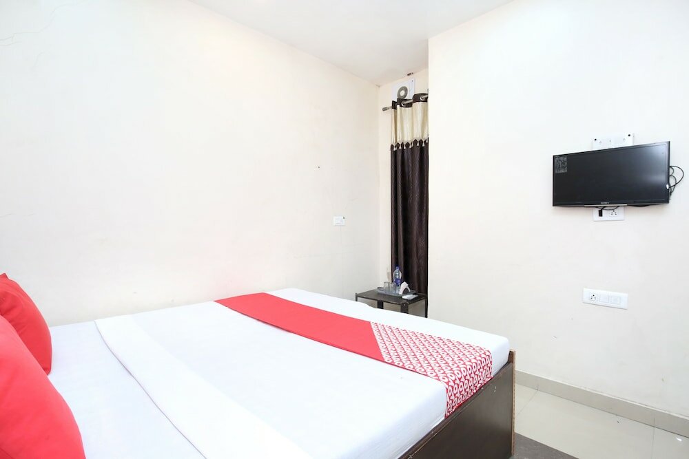 Фото Oyo 15496 Shree Hari Castle