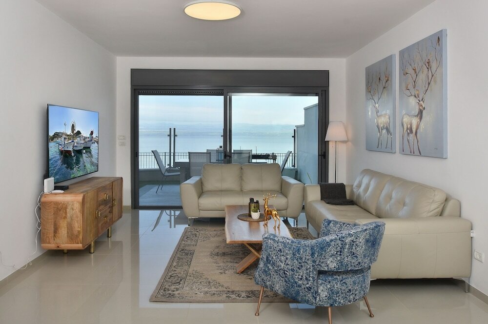 Фото Ariston Luxury Garden Apt W Private Pool