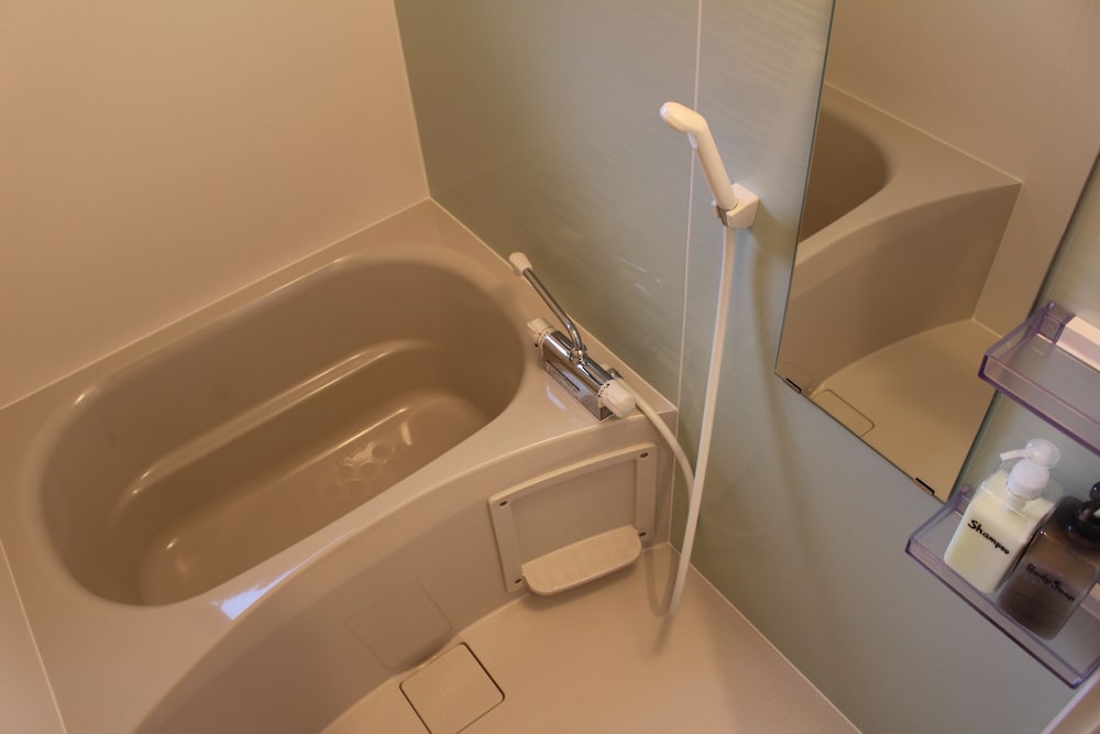 Фото Shiogama Guesthouse Minatomaru - Hostel