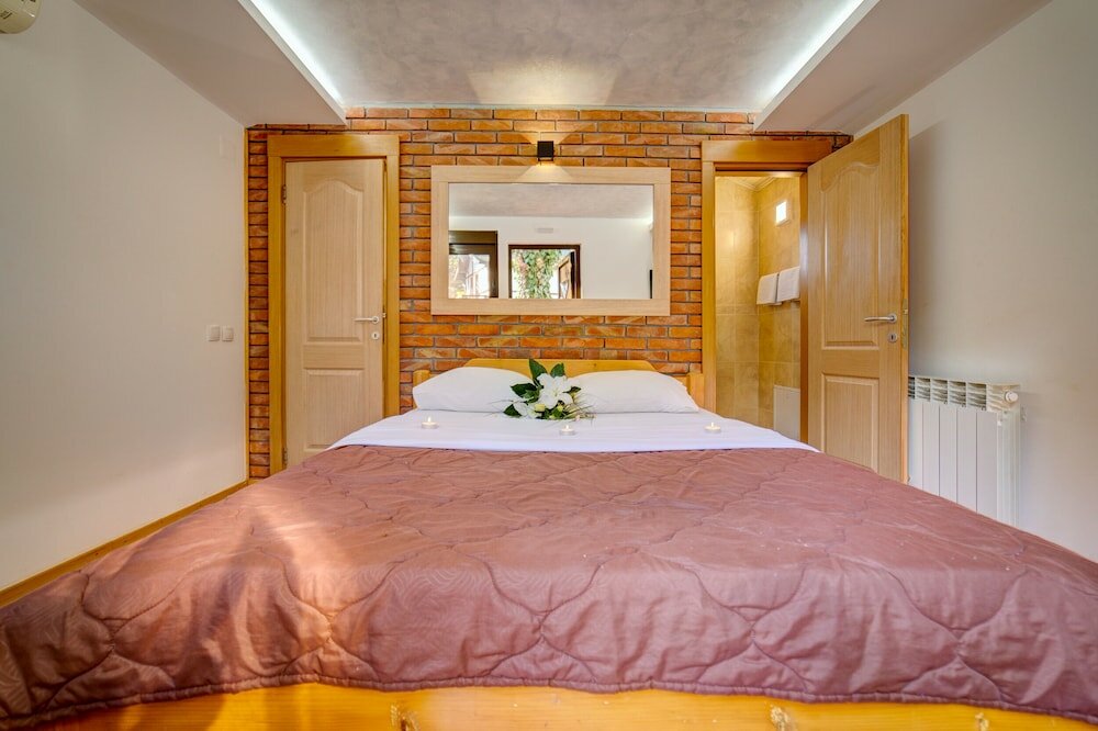 Фото Hotel Duboko