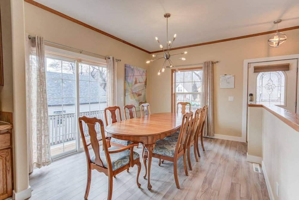 Фото Pet-friendly 4 Br Family Stay Near Downtown