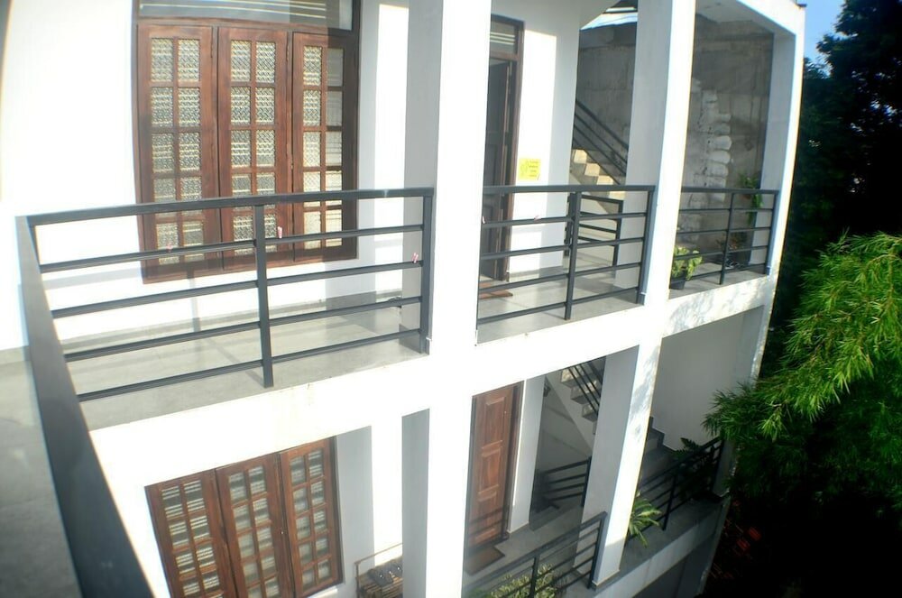 Фото Steps Backpackers Hostel