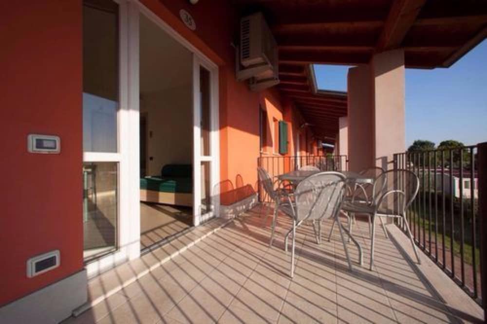 Фото The Garda Village