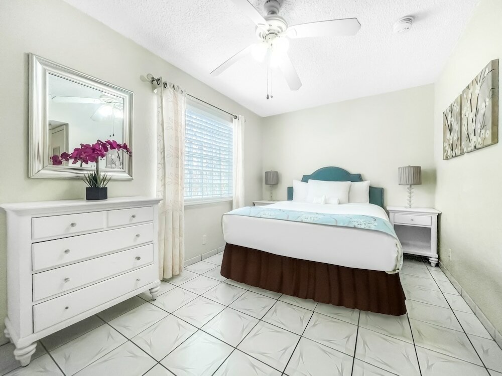 Фото Hollywood Beach Seagull