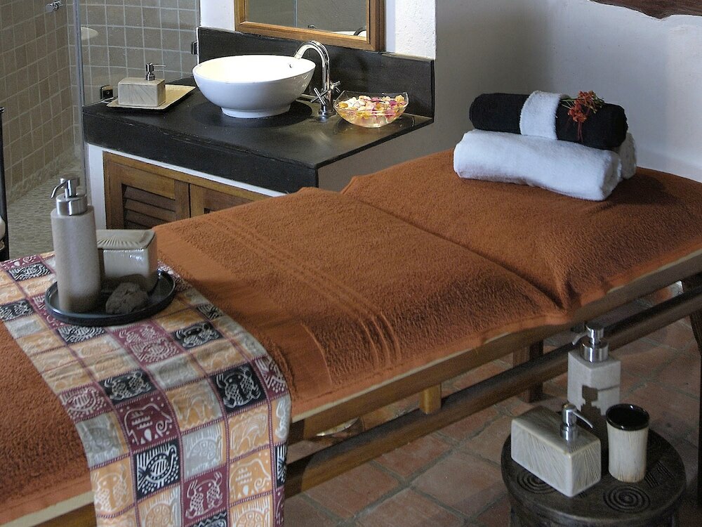 Фото Pinewood Beach Resort and SPA