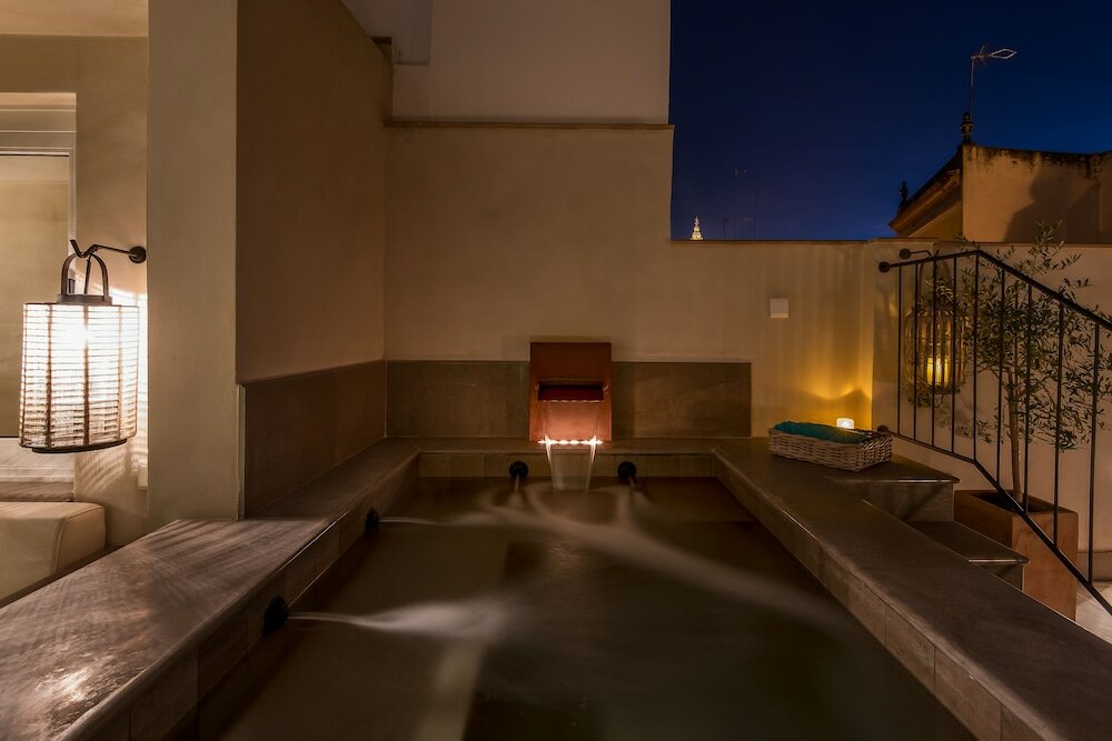 Фото Corral del Rey Sevilla