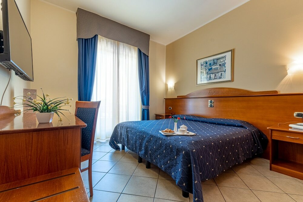 Фото Hotel Relax