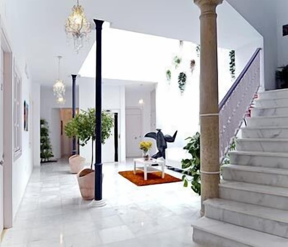 Фото Hotel Un Patio al Sur