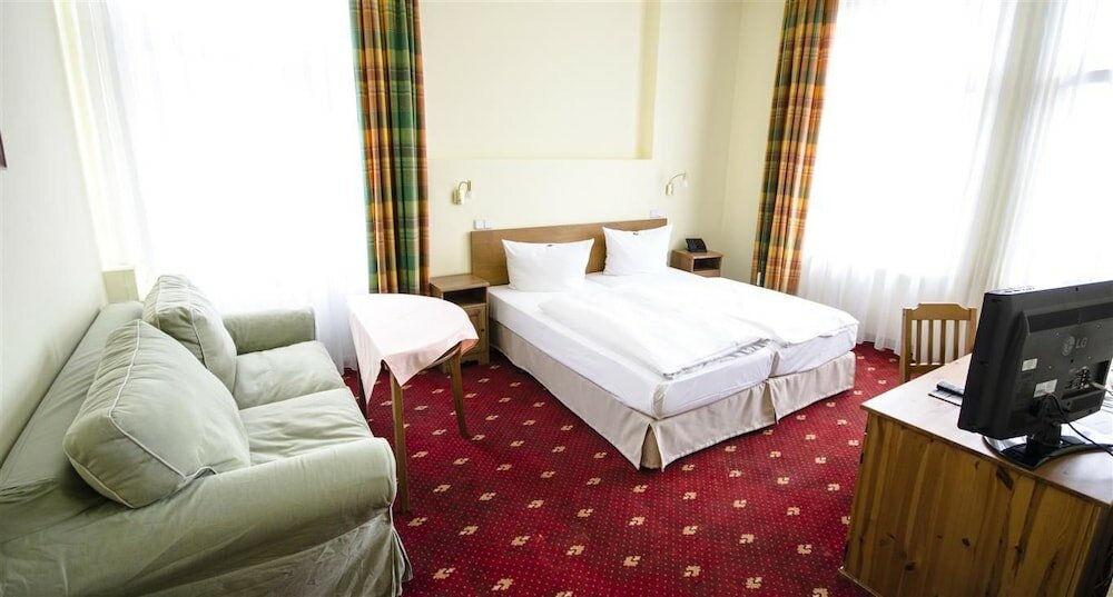 Фото Parkhotel Helmstedt